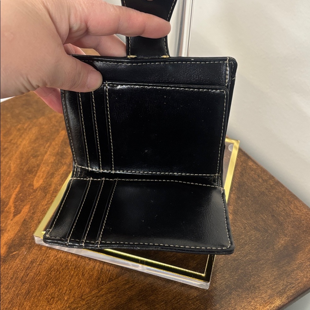 KENNETH COLE NEW YORK Black Leather Wallet - Picture 7 of 9